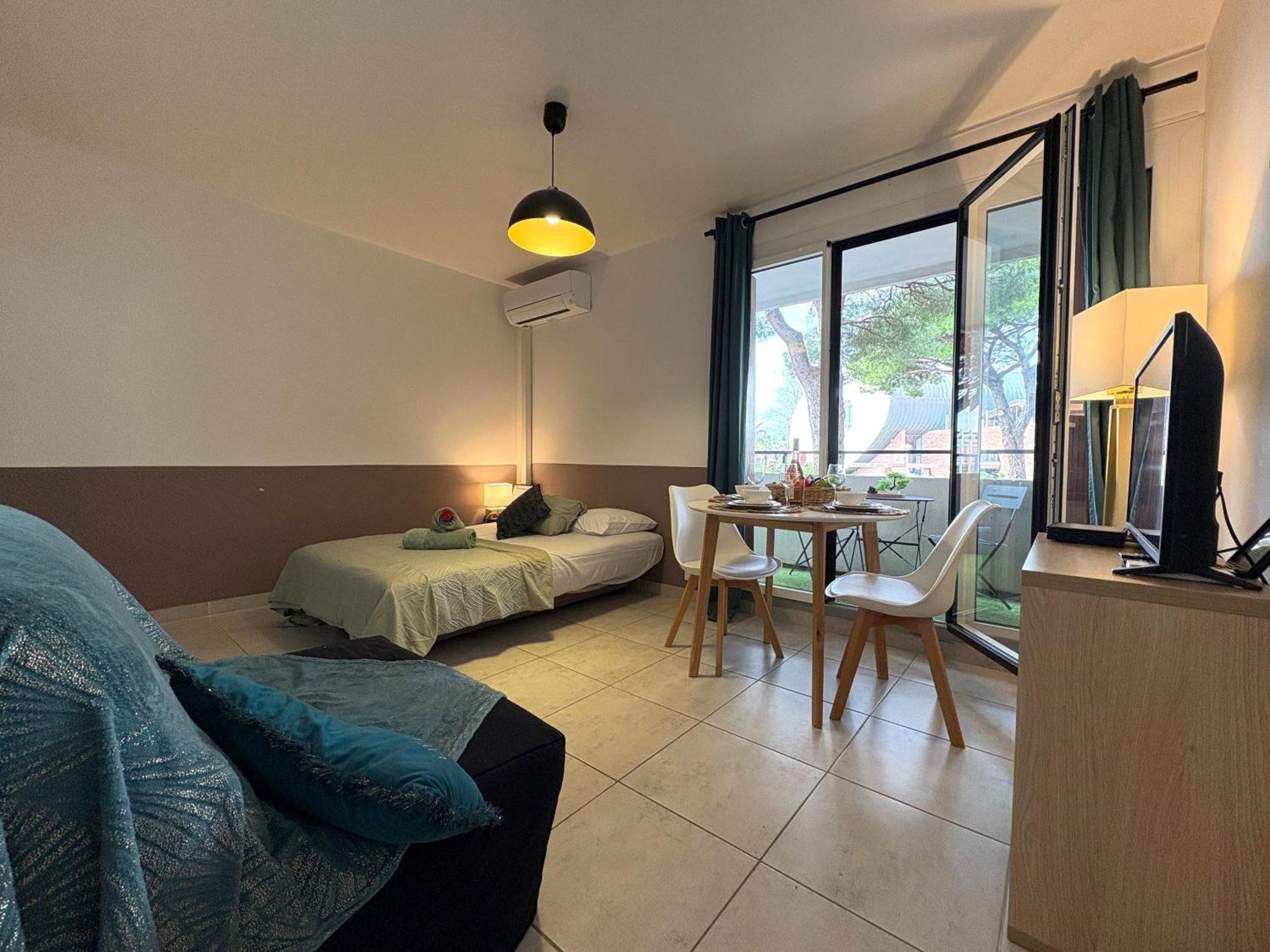 L'Amazone Studio Plein Centre Plages A 2Min Clim Wifi Sur Le Port - Top Prosconciergerie- ラ・グランド・モット エクステリア 写真
